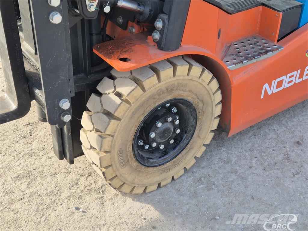 Noblelift FE4P20QC Elektriniai šakiniai krautuvai