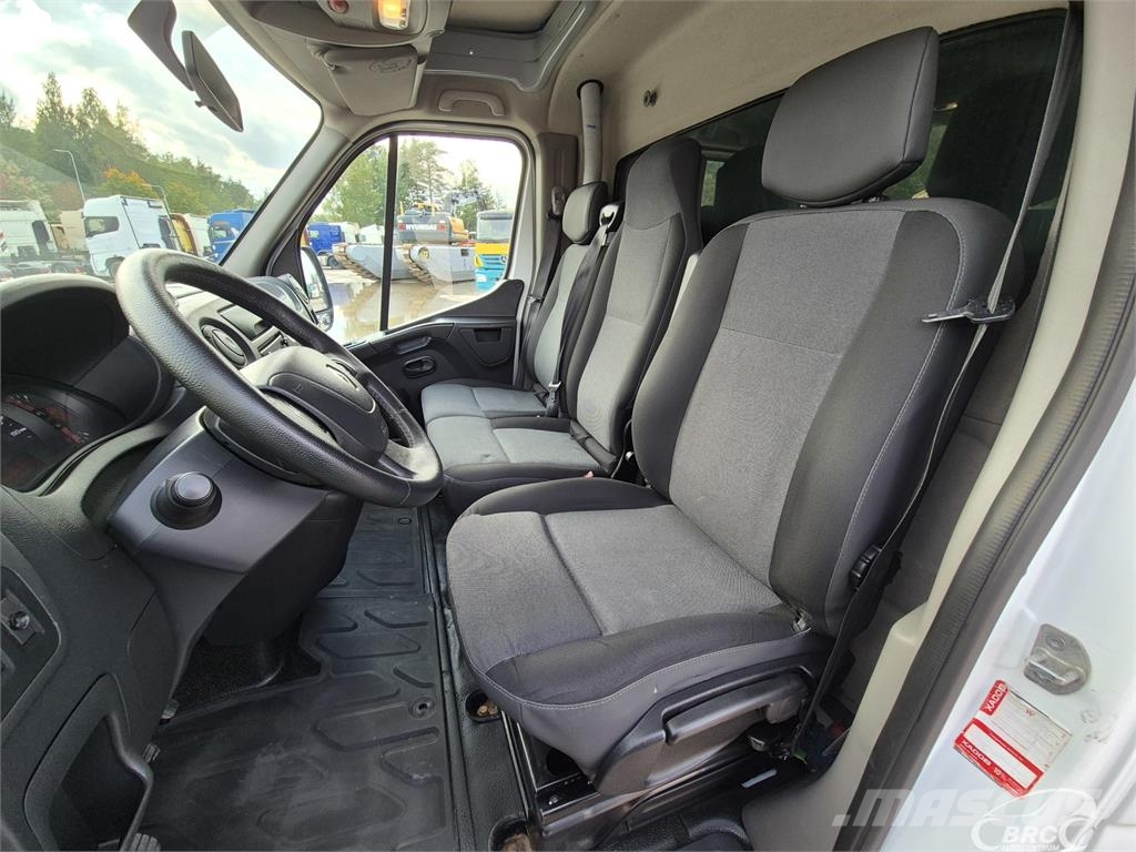Renault Master Lätta lastbilar