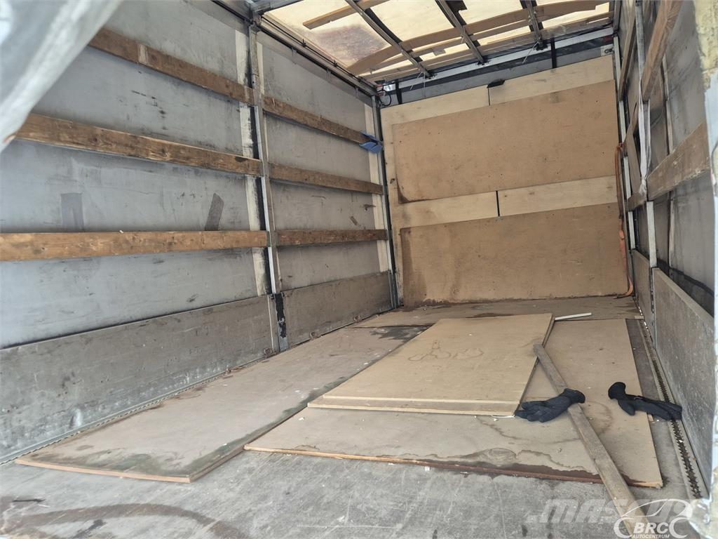 Renault Master Lätta lastbilar
