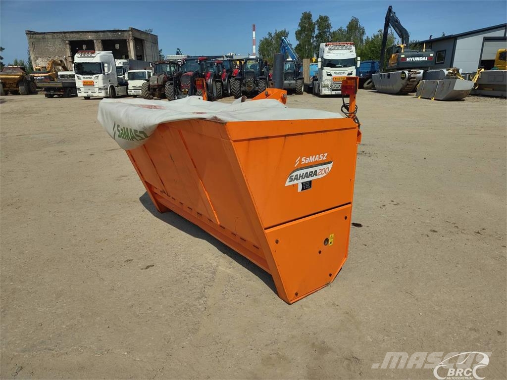  Sahara 200 Ostali kamioni