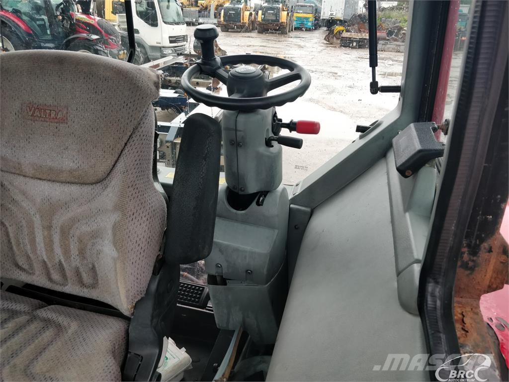 Valtra T190 Tractors