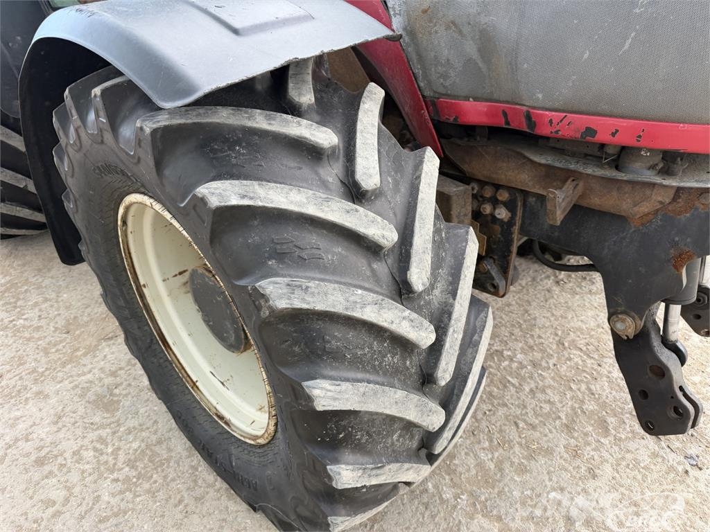 Valtra T190 Tractors