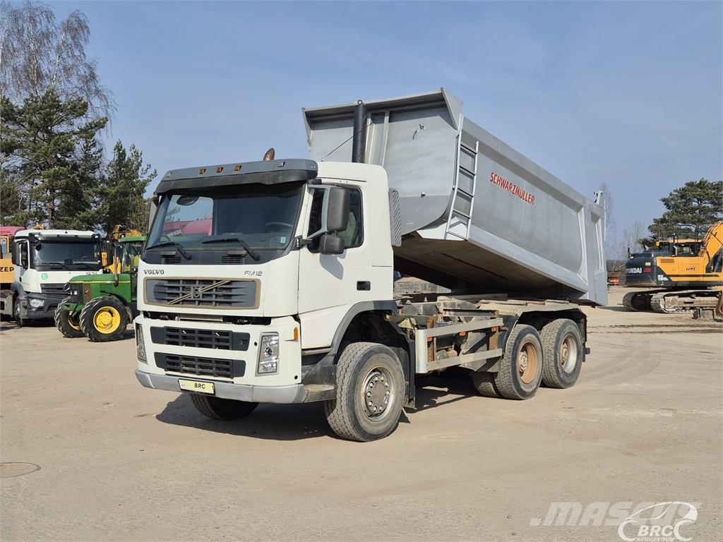 Volvo FM12 شاحنات قلابة