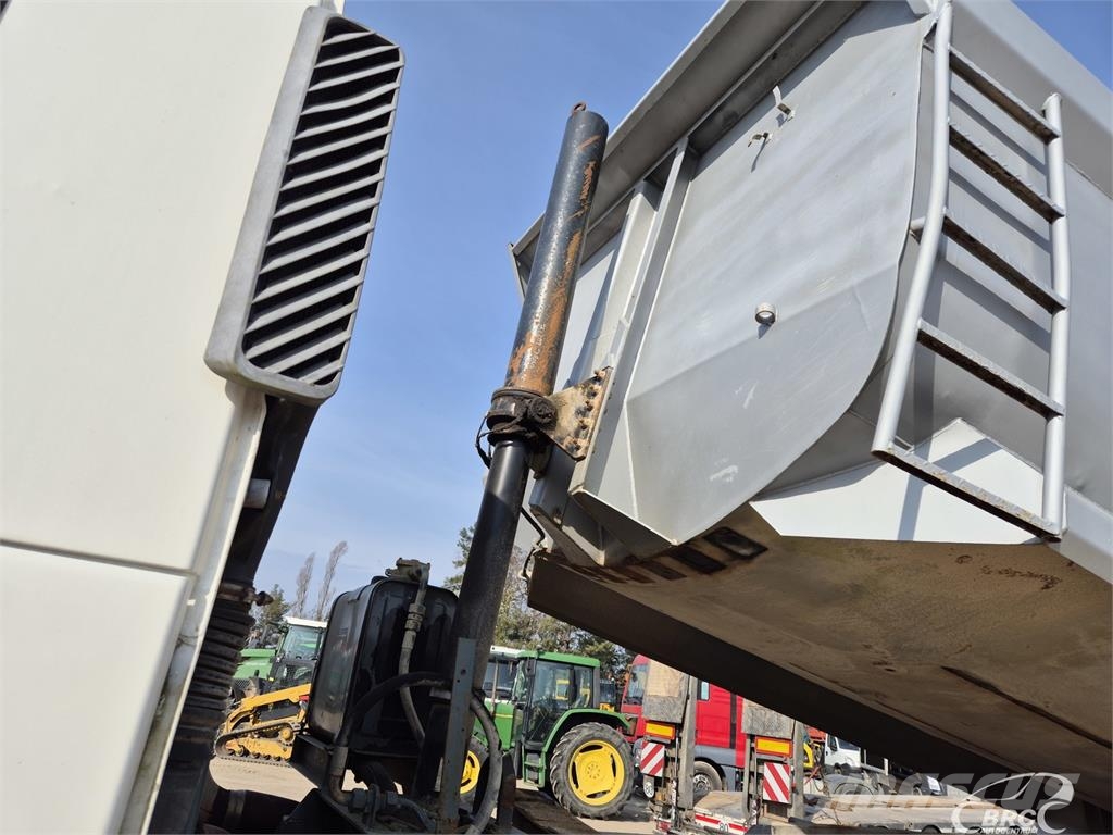 Volvo FM12 شاحنات قلابة
