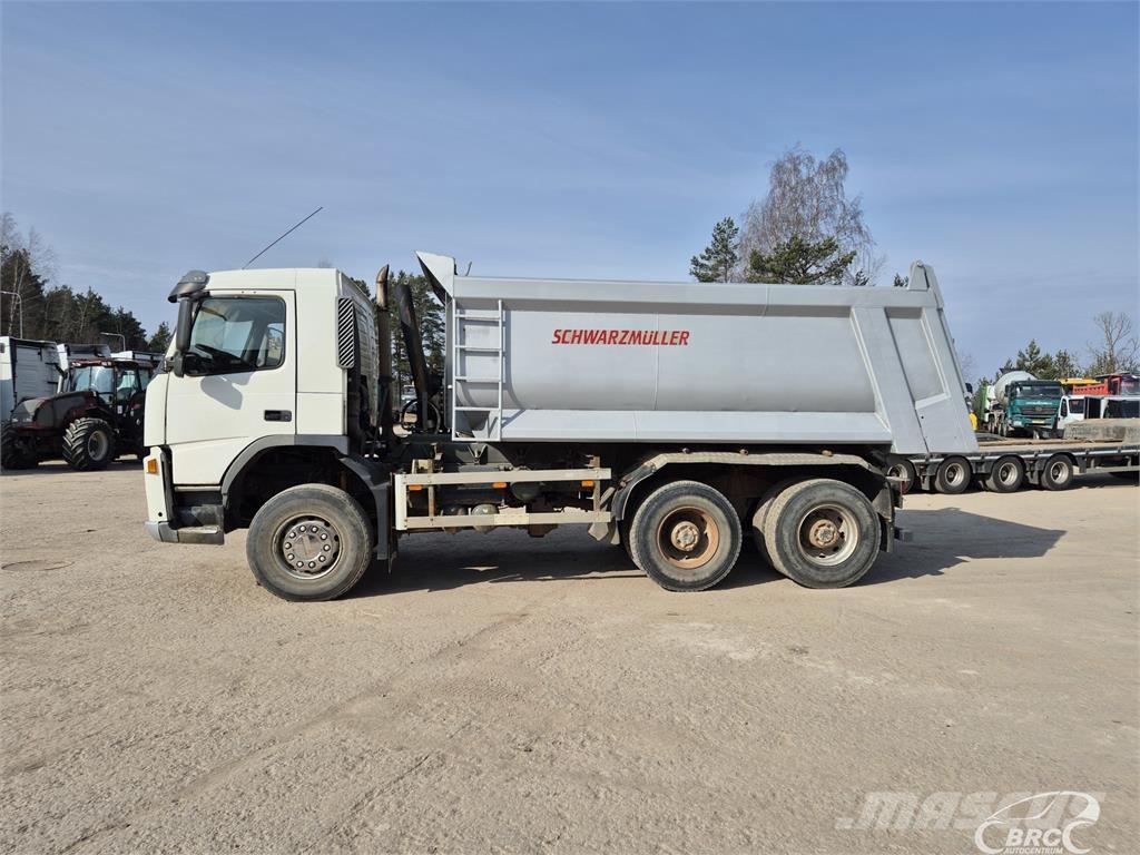 Volvo FM12 شاحنات قلابة