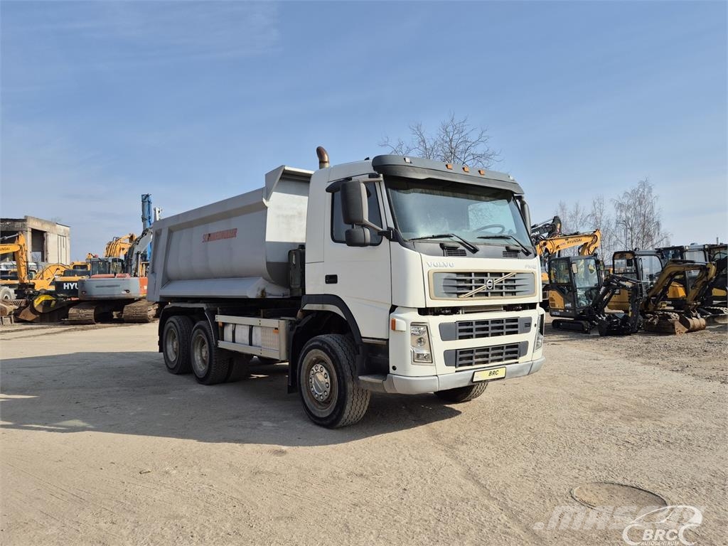 Volvo FM12 شاحنات قلابة