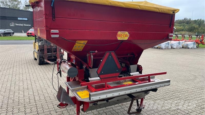 Bredal F2 3000 Kuivalannan levittimet