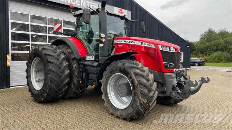 Massey Ferguson 8740 S DynaVT 8740S Traktoren