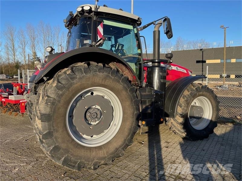 Massey Ferguson 8740 S