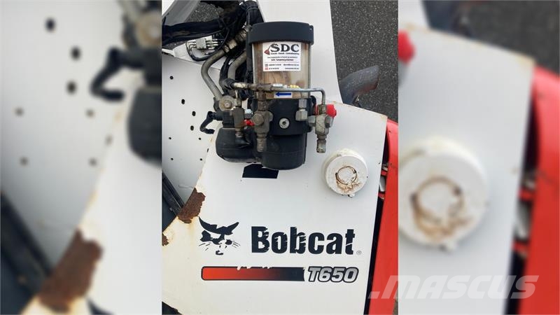 Bobcat T 650 لوادر زحافة