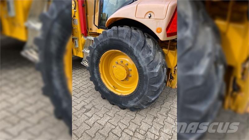Hydrema 906E لوادر ذات جرافات عكسية