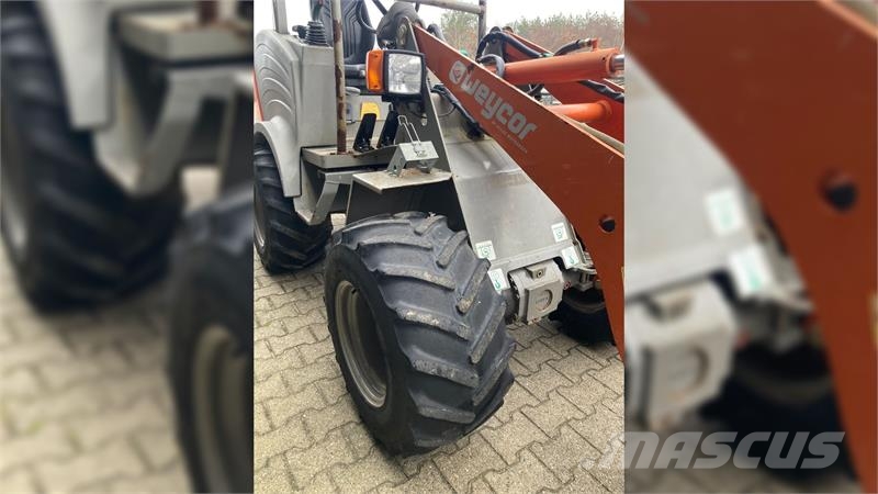 Weycor AR35 لوادر صغيرة