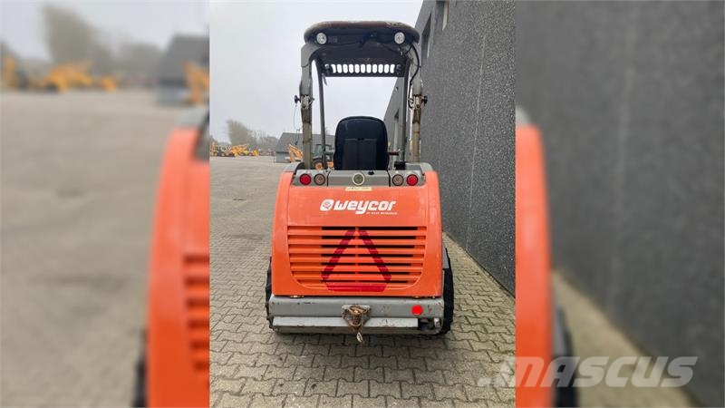 Weycor AR35 لوادر صغيرة