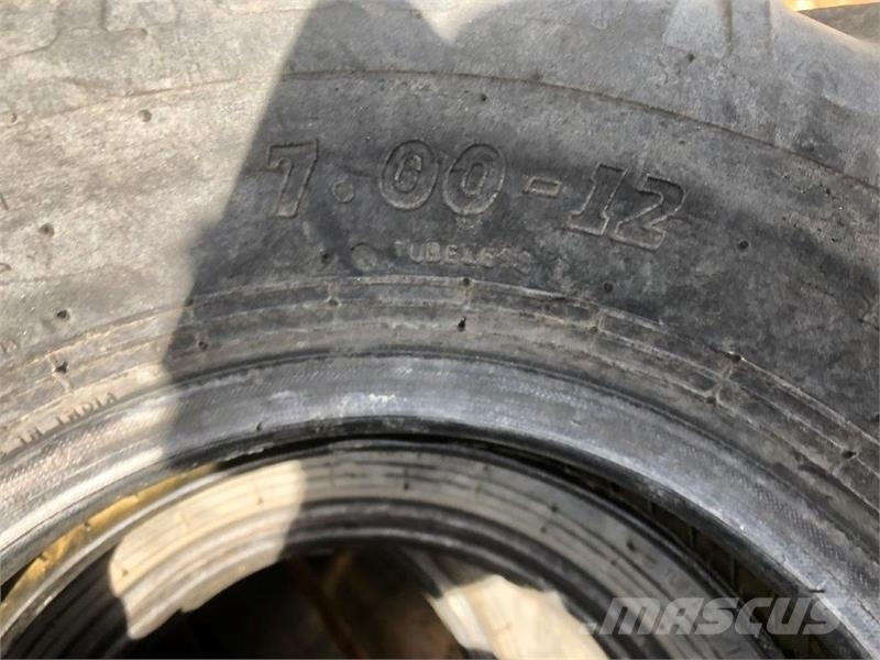 BKT 7,00*12 4 stk. Padangos, ratai ir ratlankiai