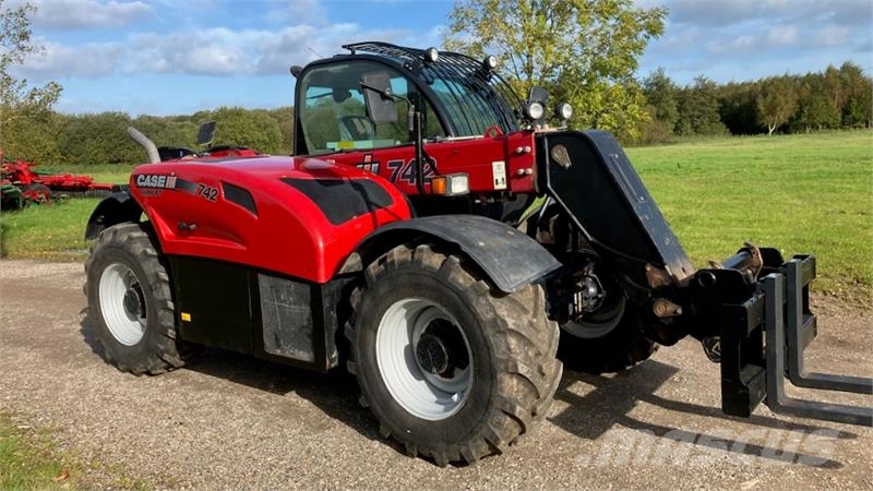Case IH FARMLIFT 742 Teleskoplæssere