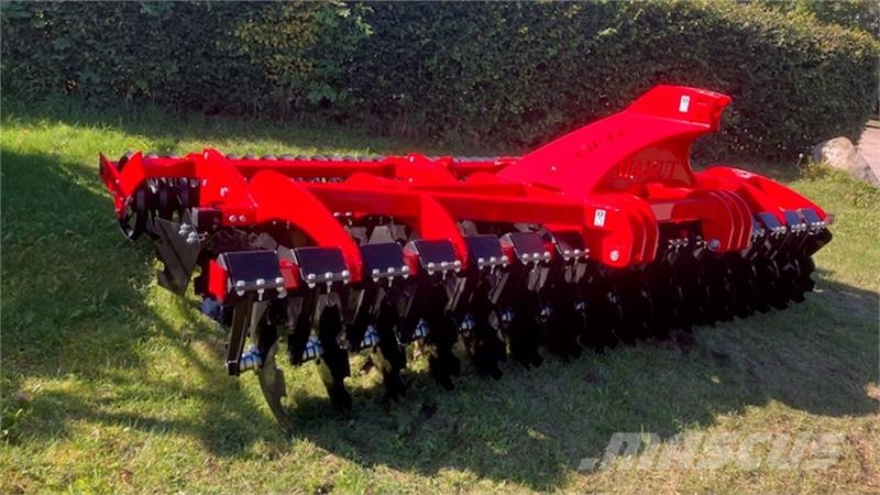 Dexwal Mamut 4 m Crover crop