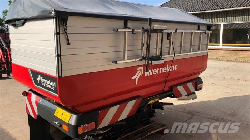 Kverneland Exacta TL 3900 GEOSPREAD Düngemittelverteiler