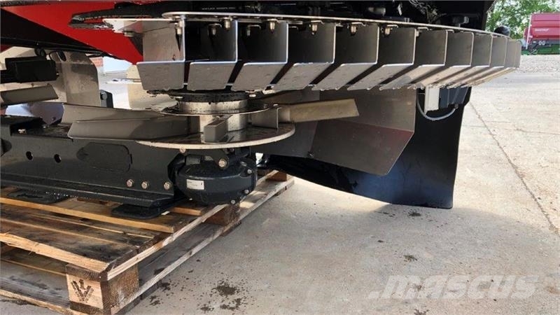 Kverneland Exacta TL 3900 GEOSPREAD Düngemittelverteiler
