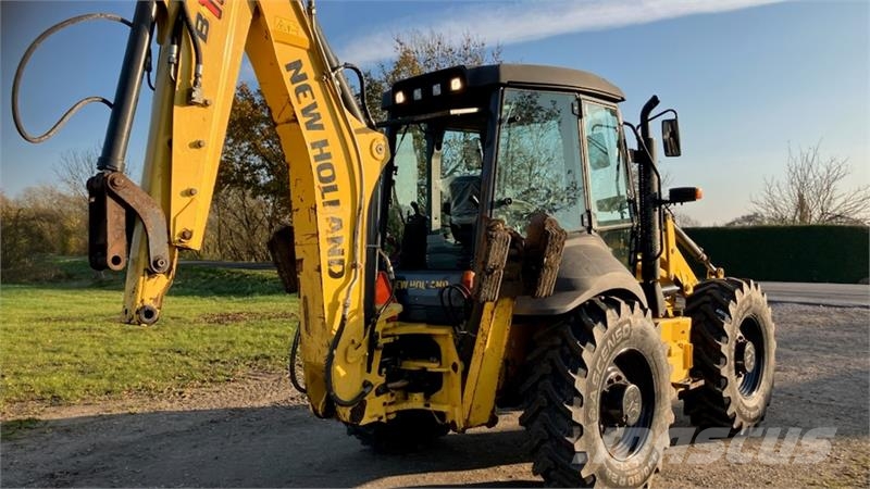 New Holland B115C Ekskavatori-iekrāvēji