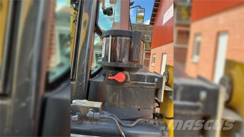 New Holland B115C Sideforskydelig 4 i en Hurtigskift for og ba Backhoe loaders