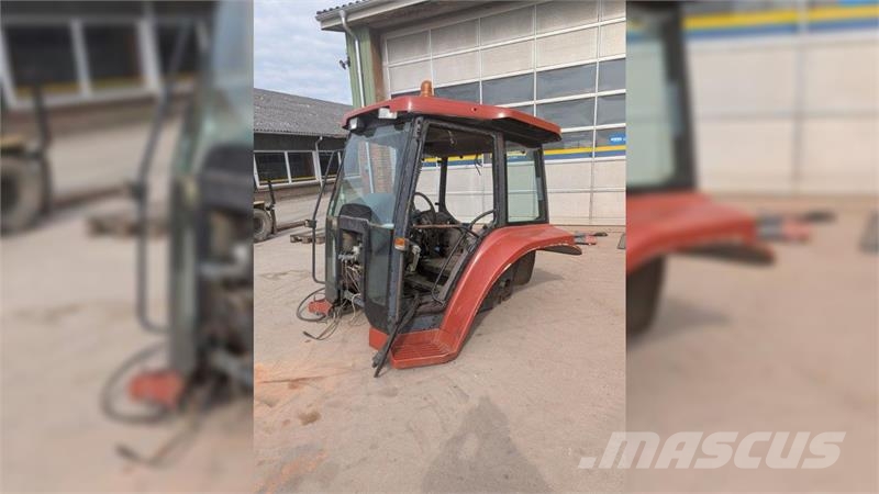 New Holland G240 Příslušenství a náhradní díly ke kombajnům