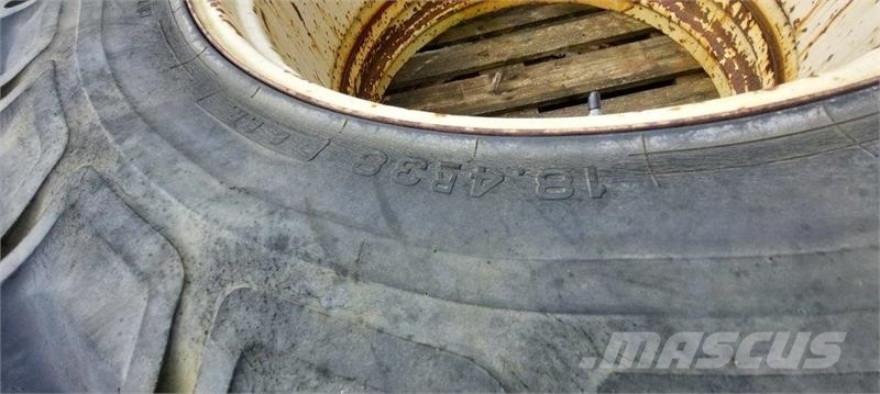 Pirelli 18.4 R38 hvid Riepas, riteņi un diski