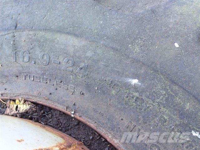 Toyo Tires 16.9*24 輪胎、車輪和輪圈