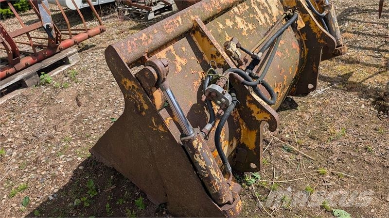Volvo 4 i 1 skovl Cucharones