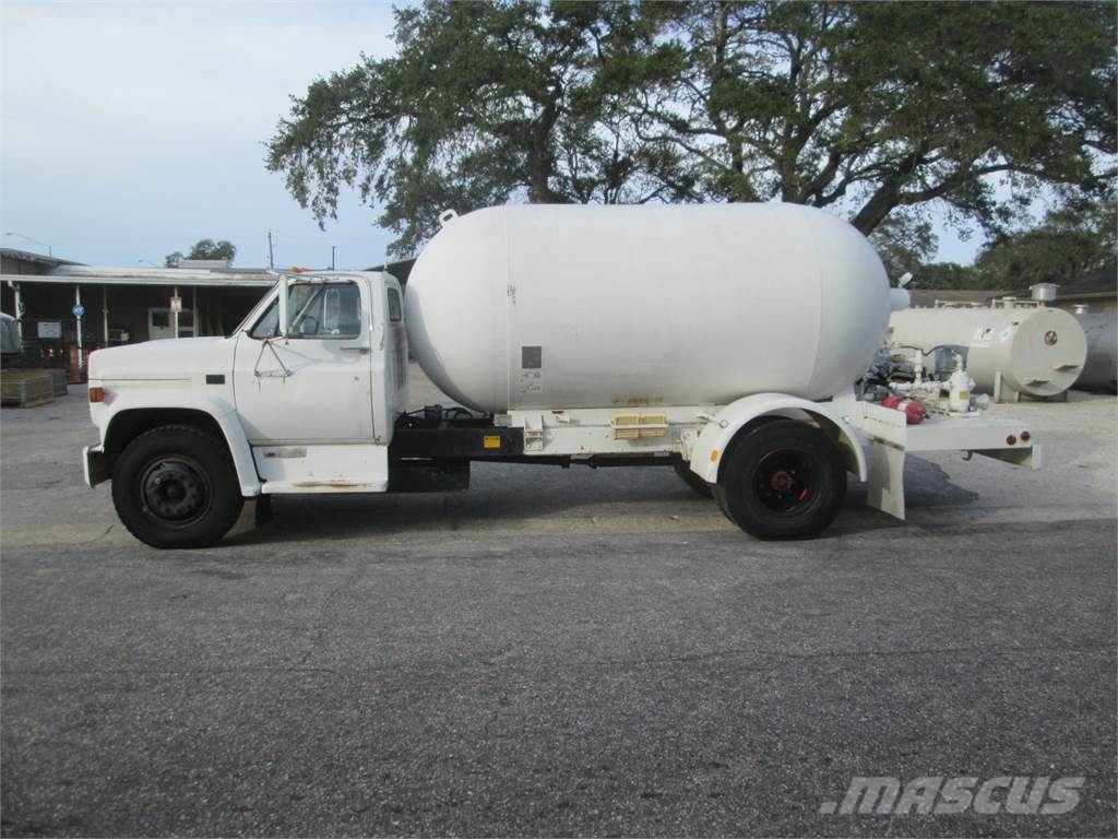 Chevrolet C70 Tankwagen