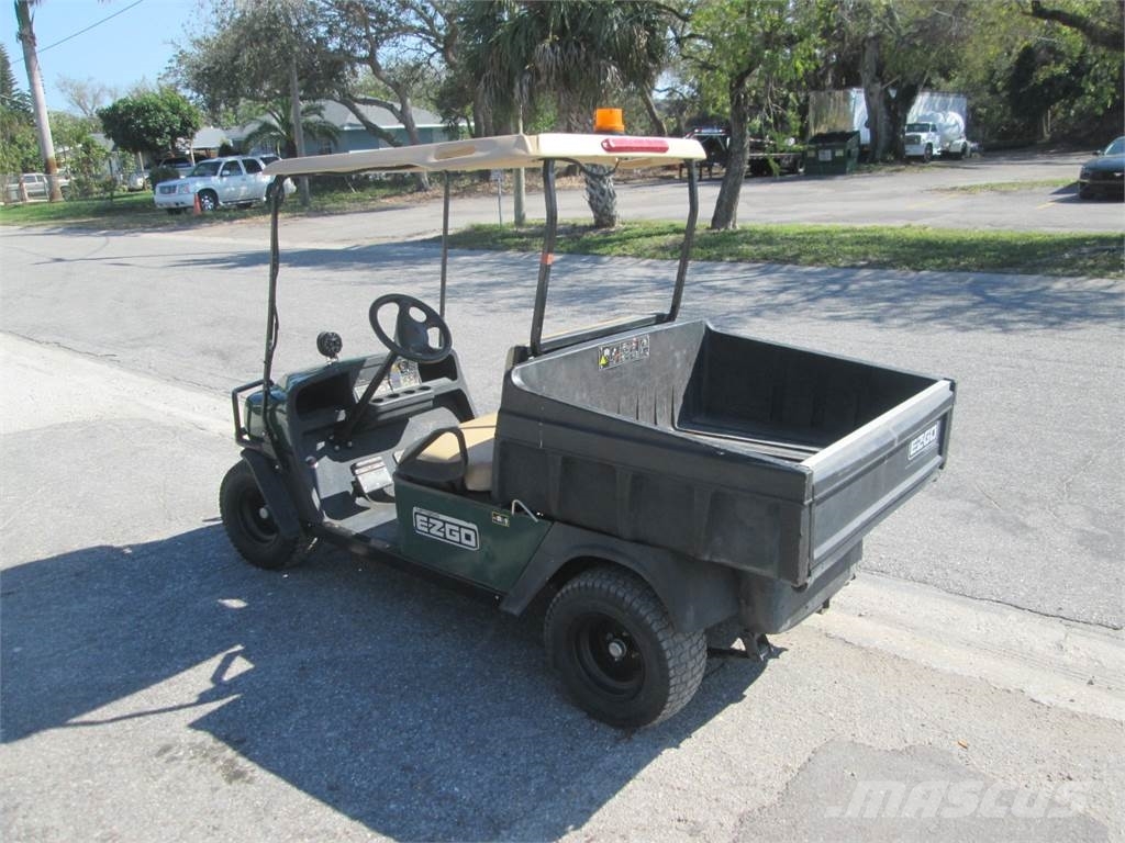E-Z-GO MPT1200 Підсобні машини
