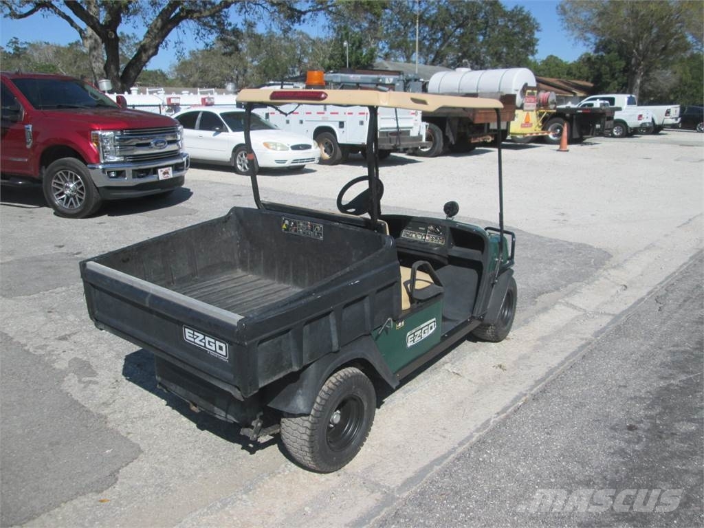 E-Z-GO MPT1200 Підсобні машини