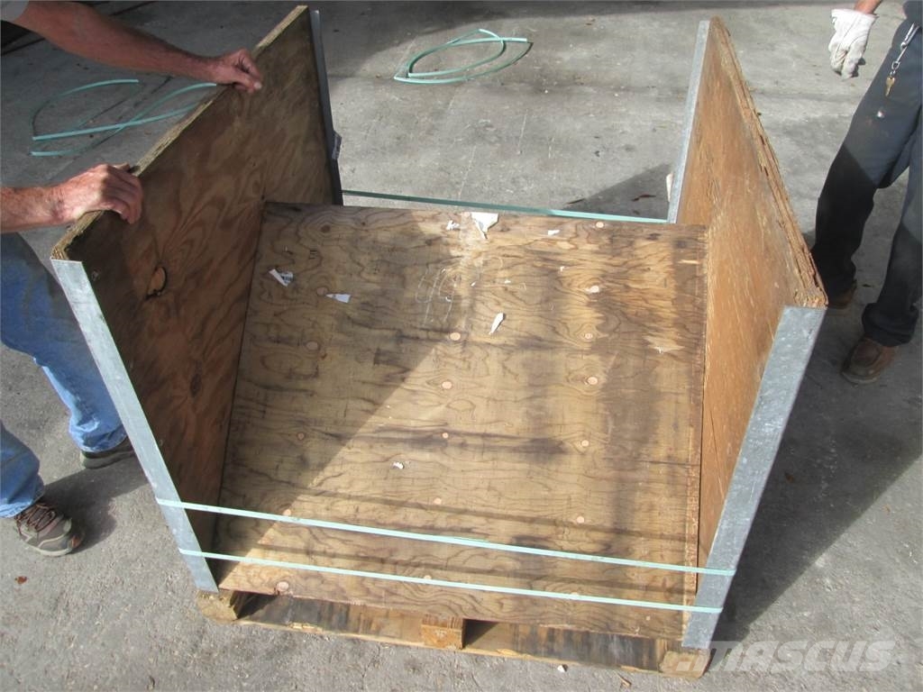  Shipping or Storage containers, boxes, wood crates Storage containers