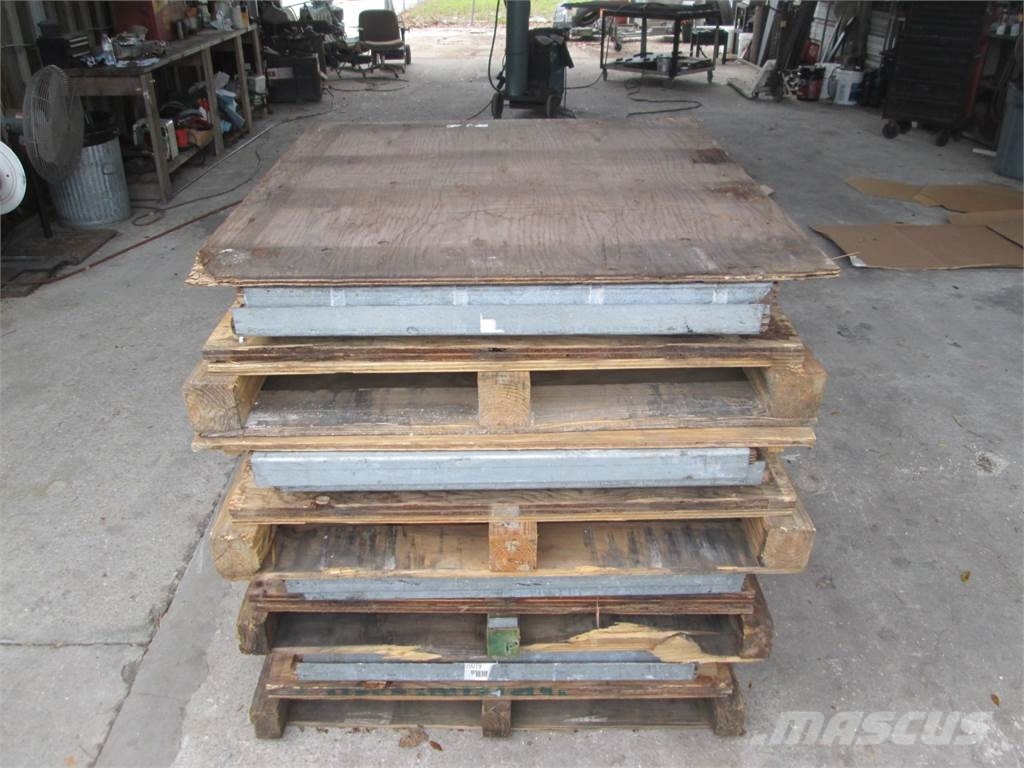  Shipping or Storage containers, boxes, wood crates Storage containers