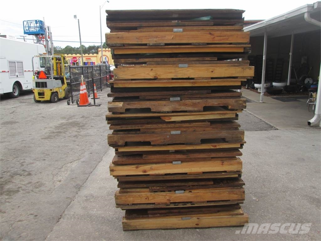  Shipping or Storage containers, boxes, wood crates Storage containers