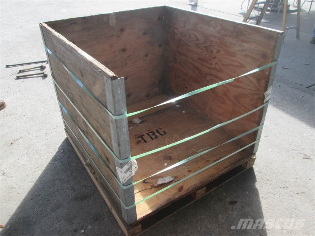  Shipping or Storage containers, boxes, wood crates Storage containers