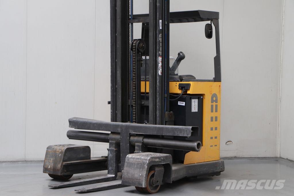Atlet UFS200DTFVRE800 4-way reach trucks