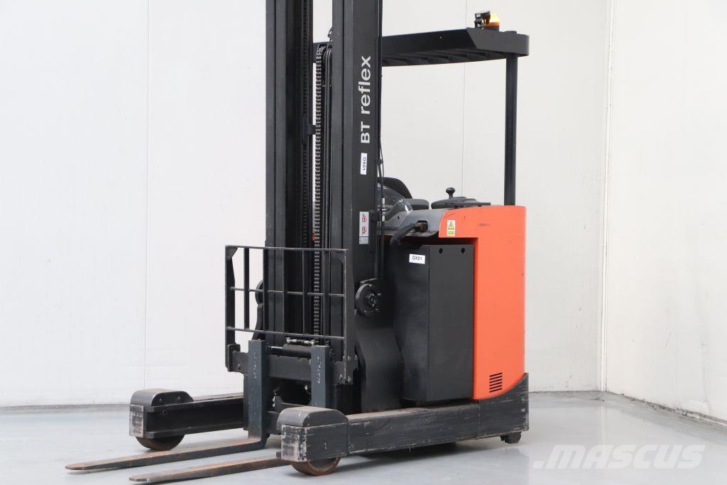 BT RRE160B 리치 트럭