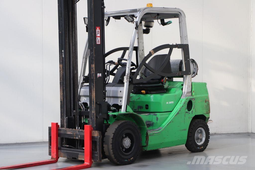 Cesab M325G Chariots GPL