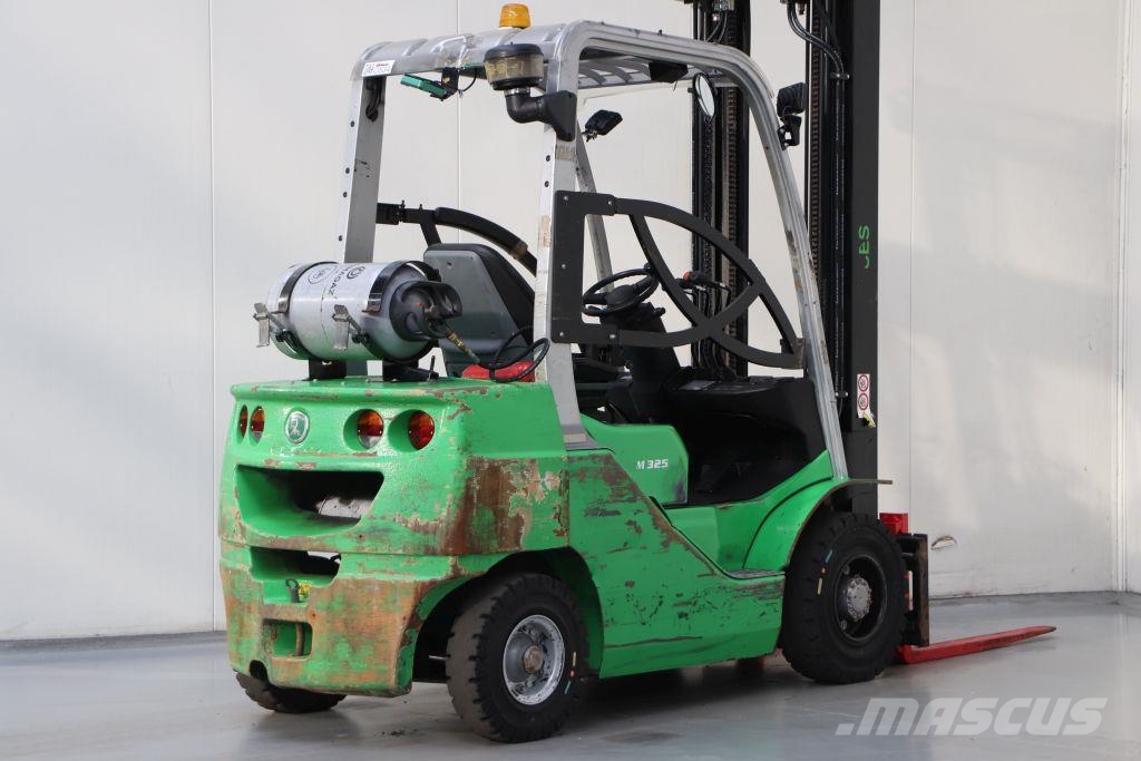 Cesab M325G Chariots GPL
