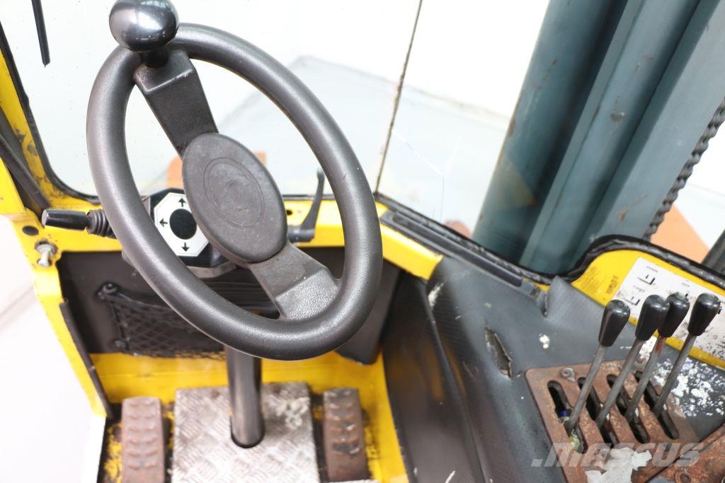 Combilift C4000 Oldalvillás targonca