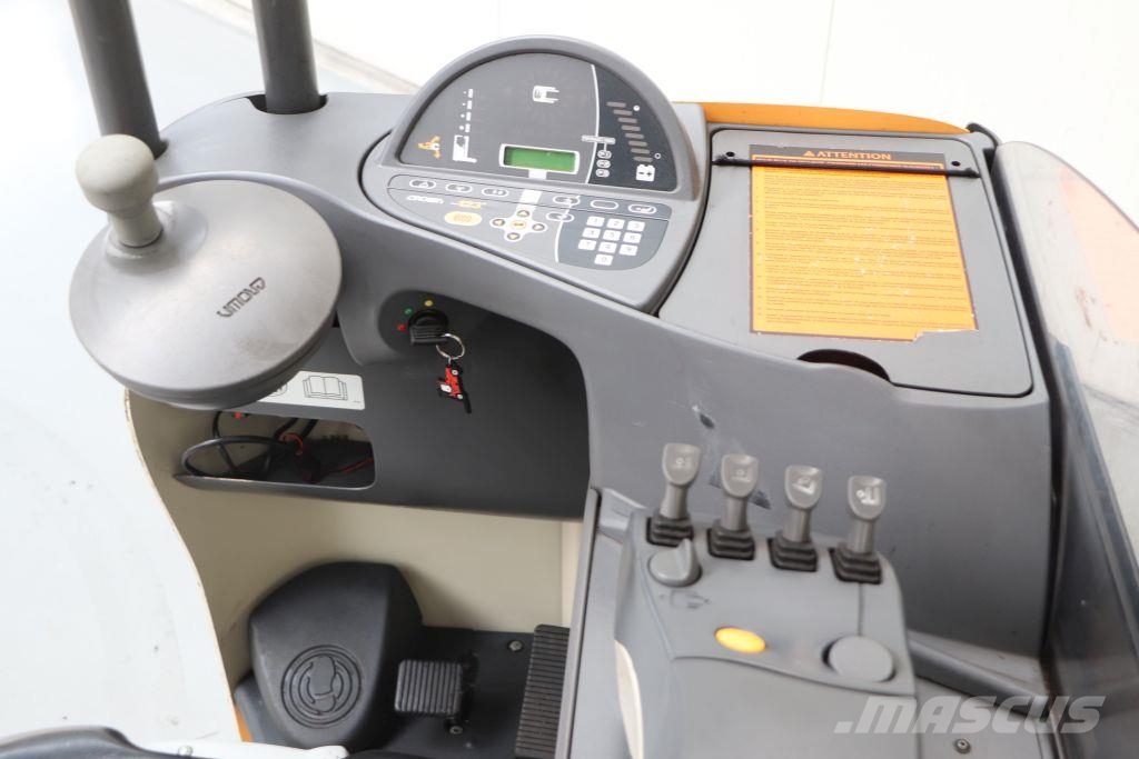 Crown ESR5260-14 Skyvemasttruck