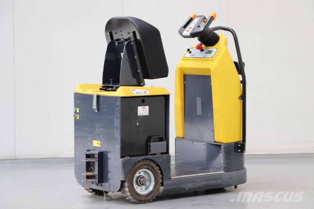 DEC BULL SX Schlepper