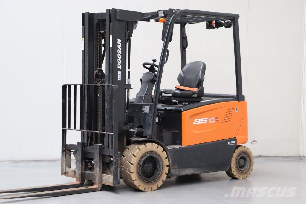 Doosan B25X-7 Elektritõstukid