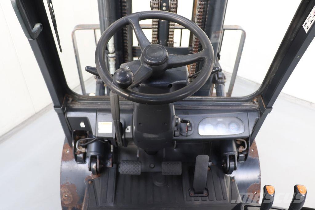 Doosan D25S-7 Dizelski viljuškari