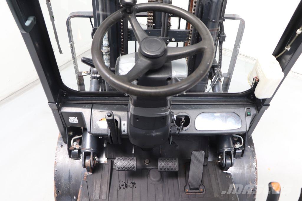 Doosan G30E-5 شاحنات LPG