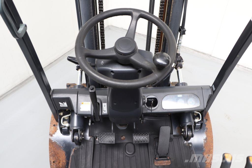 Doosan G30E-5 Plinski viličarji