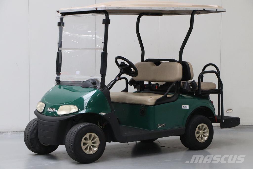 E-Z-GO RXV Shuttle 2+2 Carritos de golf