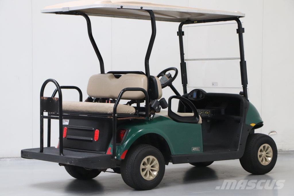 E-Z-GO RXV Shuttle 2+2 عربات الجولف