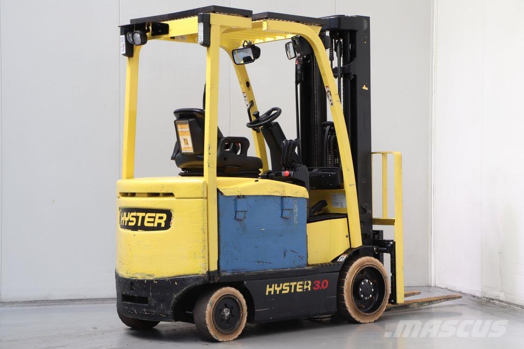 Hyster E3.0XN شاحنات ذات رافعات شوكية تعمل بالكهرباء