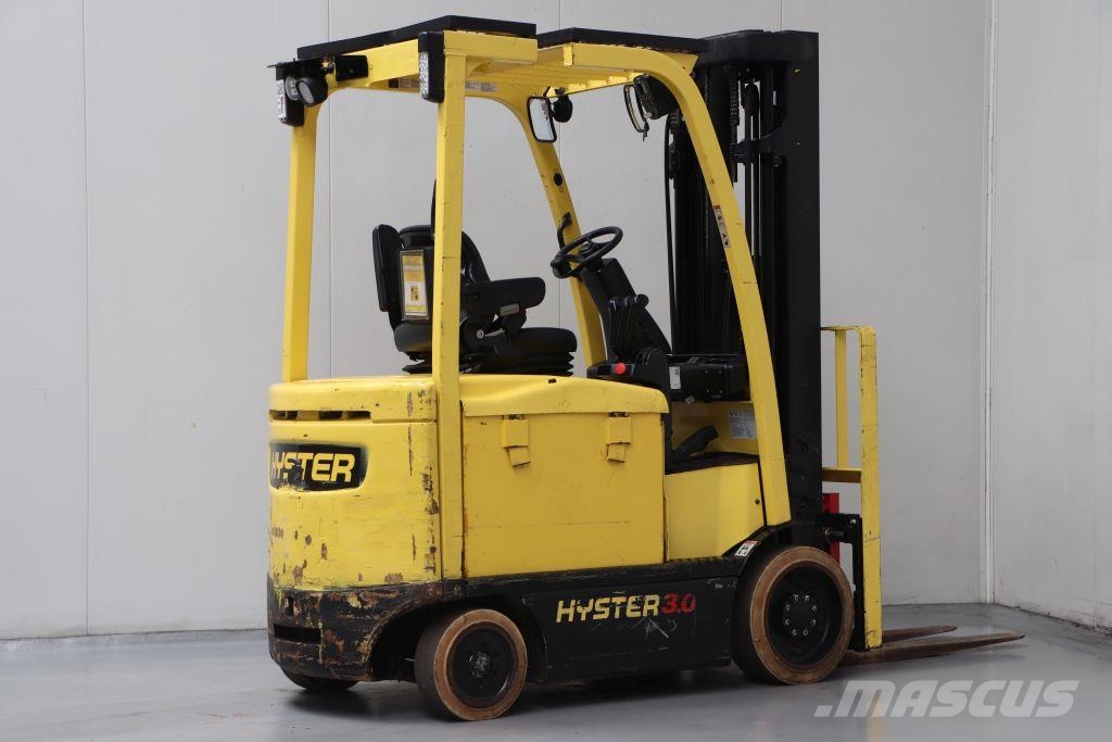 Hyster E3.0XN شاحنات ذات رافعات شوكية تعمل بالكهرباء